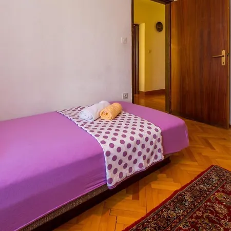 In 5577 Crikvenica